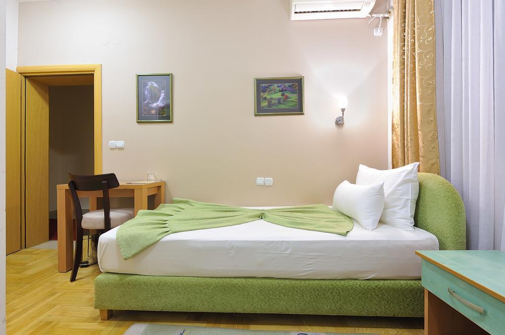 Hotel Dragovic Smederevo Esterno foto